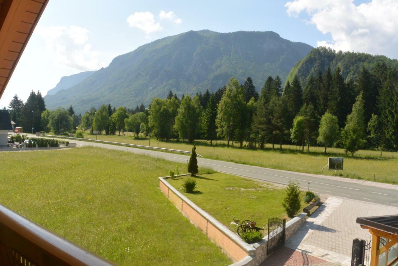 Apartment Bosili Mojstrana Exterior foto